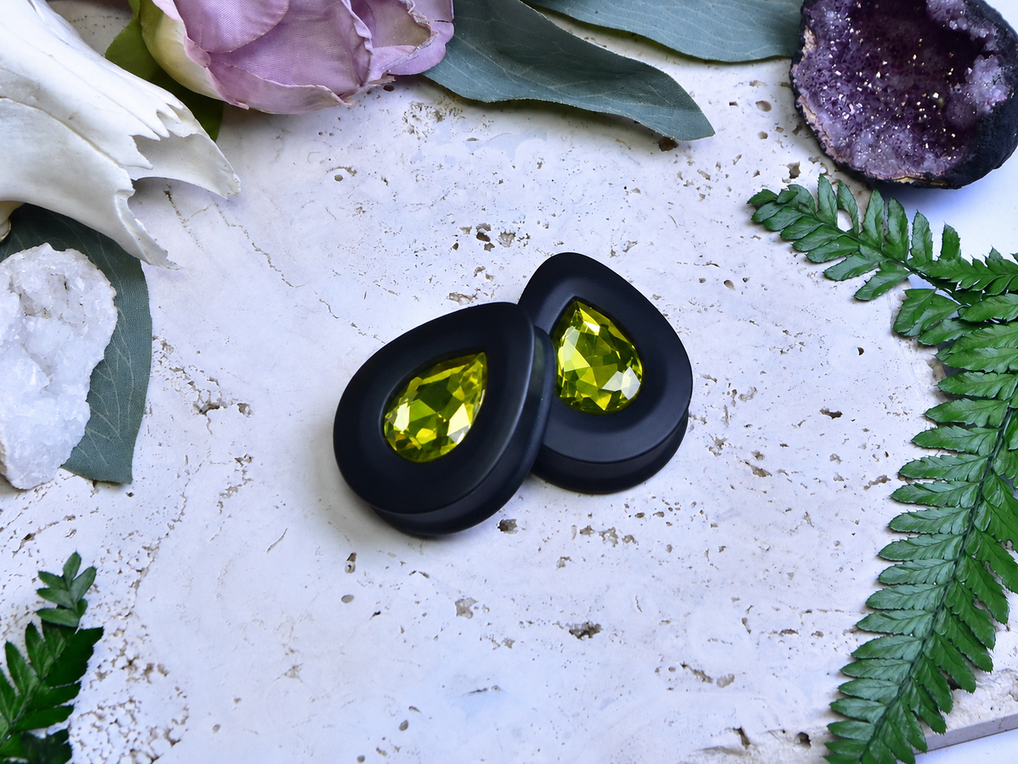 Teardrop Ear Plugs with Glass Crystal - Olive