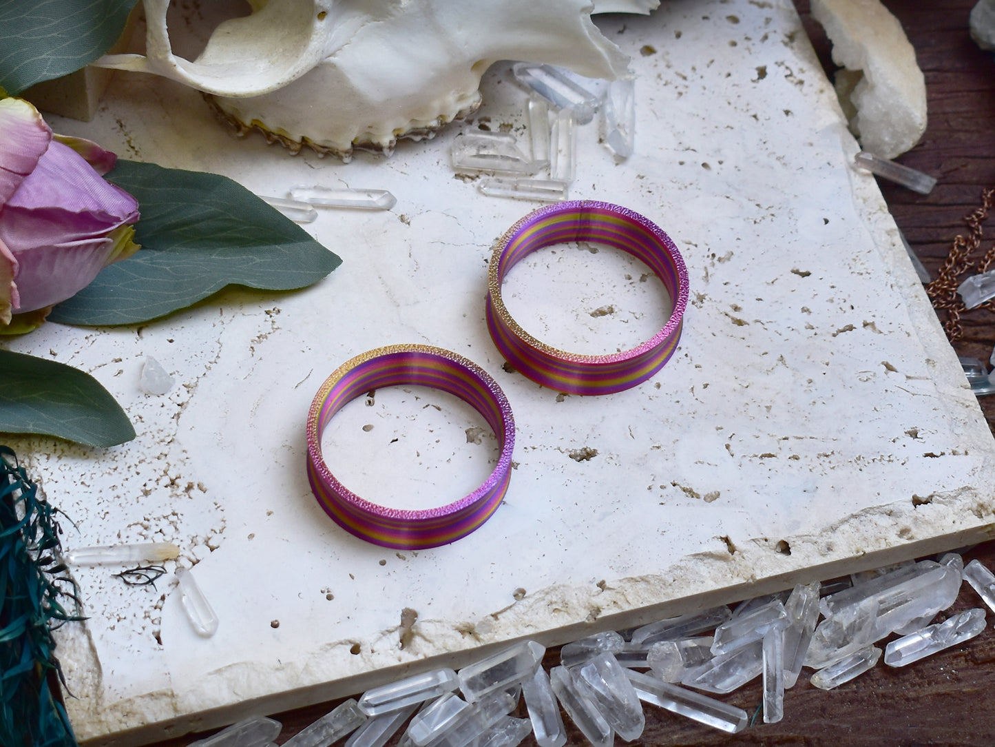 Ear tunnels 10-100mm | Twisted Pink | 12 Shapes