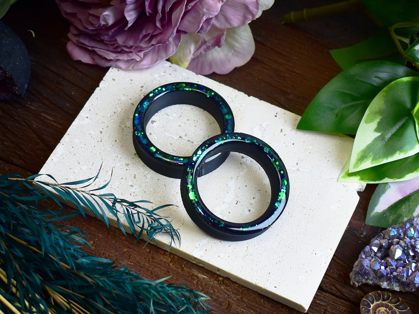 Tunele do uszu Donut 20–100mm z Holograficznym Brokatem