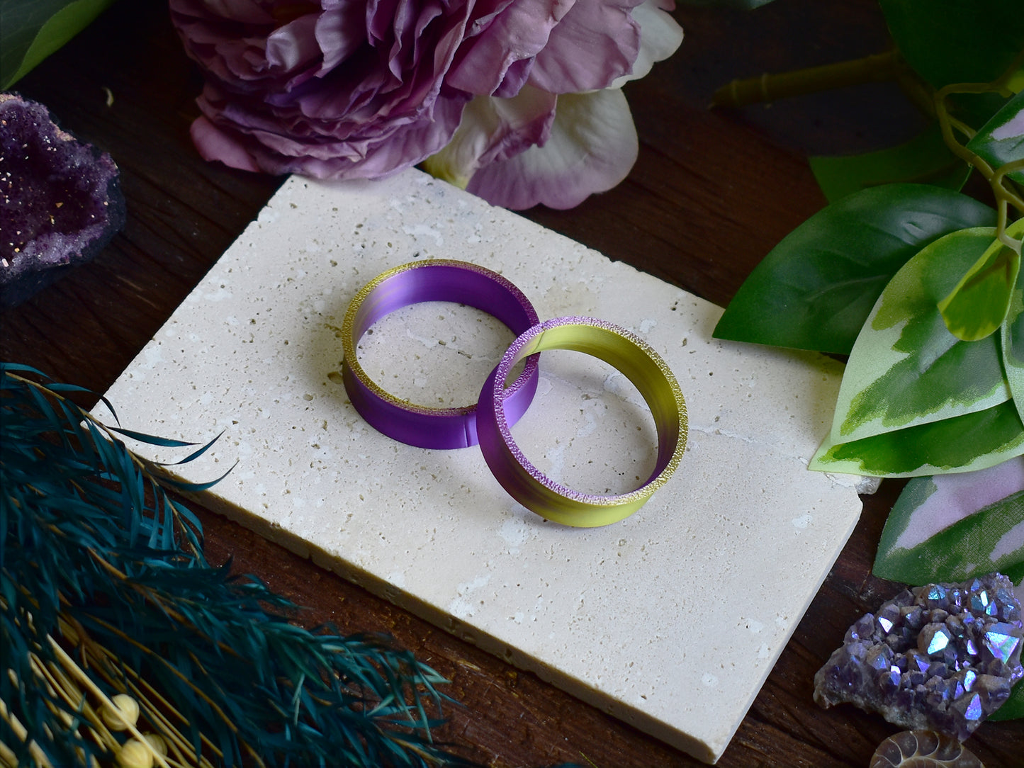 Ear tunnels 10-100mm | Gold Purple | 12 Shapes
