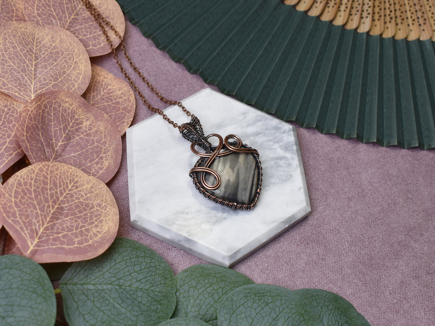 Miedziany wisiorek wire wrapped z jaspisem Spirit Of Copper