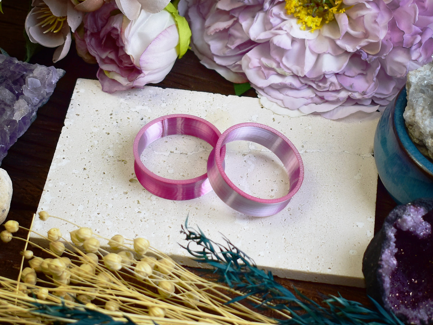 Ear tunnels 10-100mm | Pink-Silver | 12 Shapes