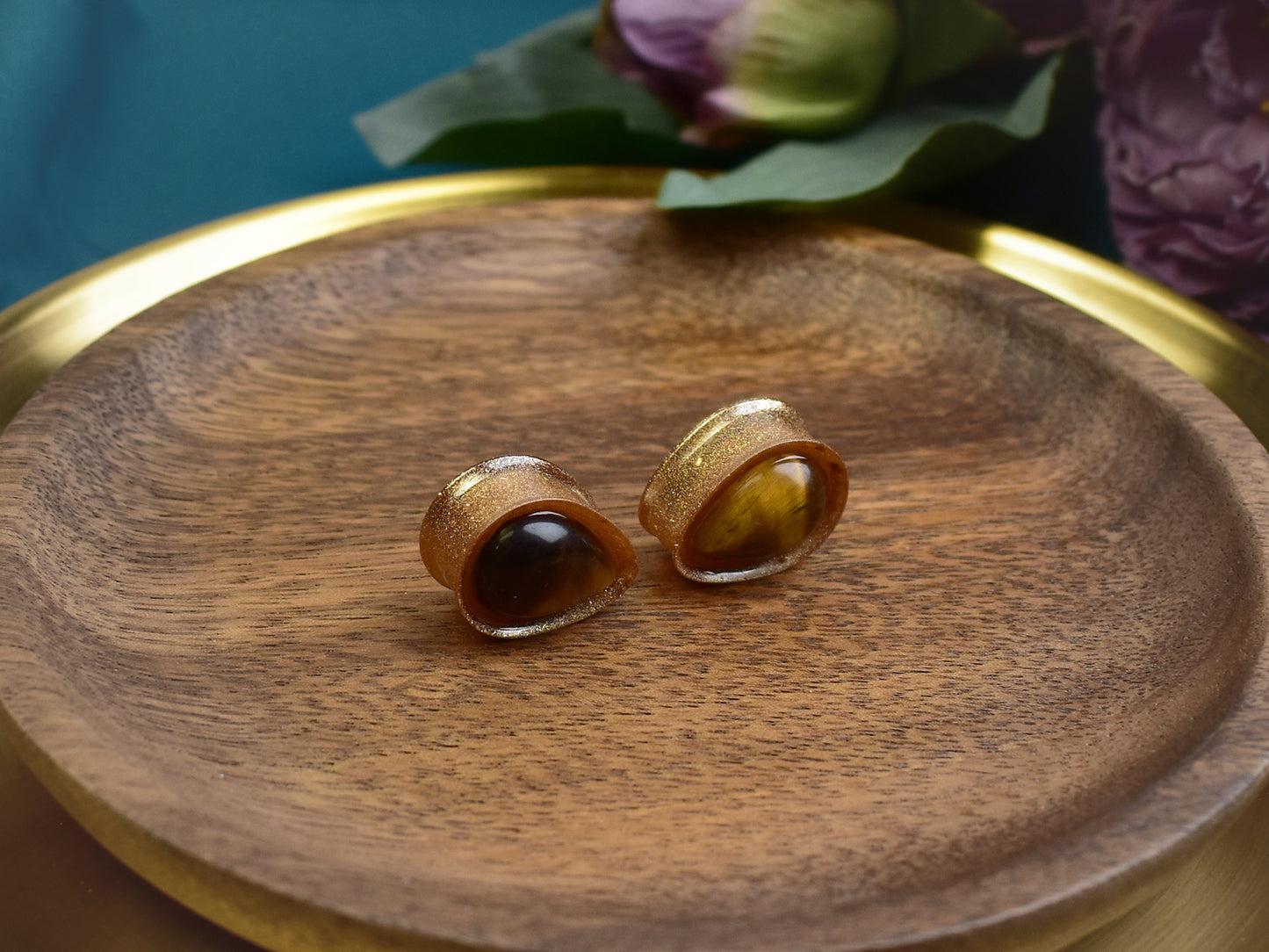 Złote plugi do uszu 19mm z tygrysim okiem | Łezki | Para Spirit Of Copper