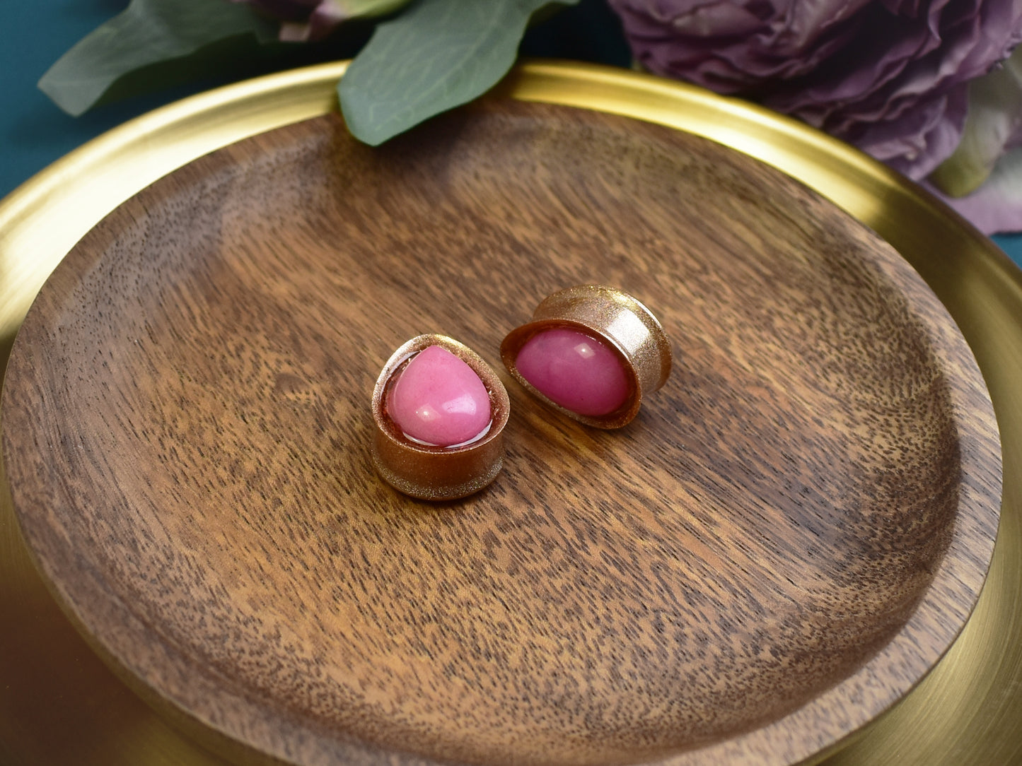Złote plugi do uszu 22mm z jadeitem | Łezki | Para Spirit Of Copper