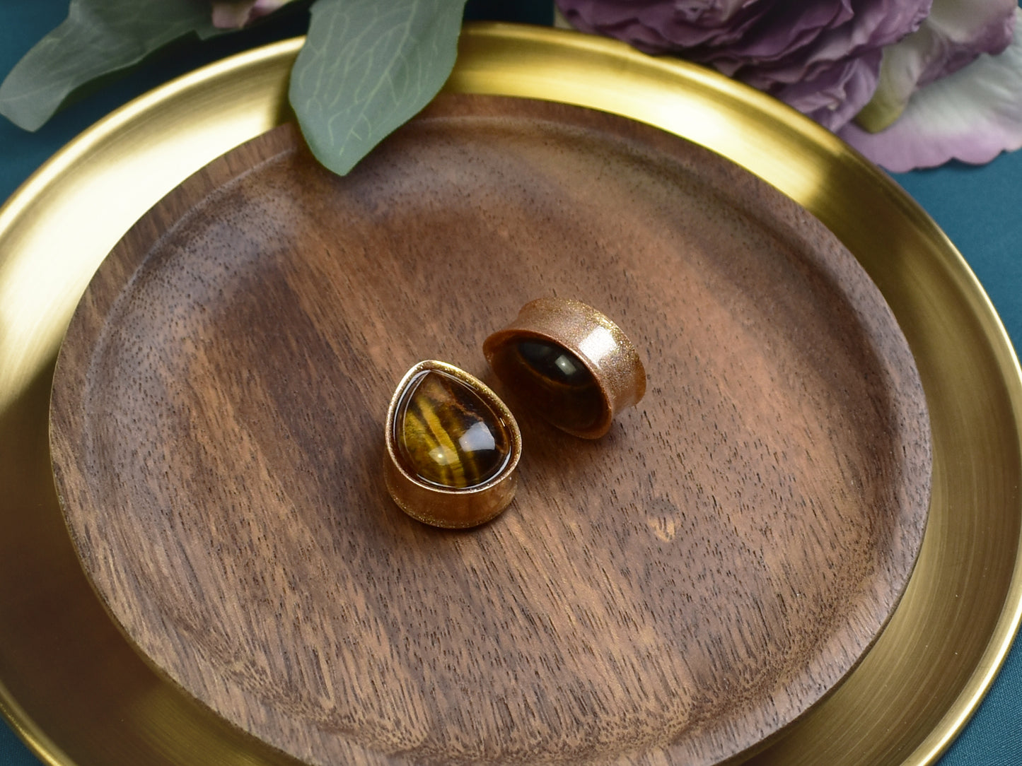 Złote plugi do uszu 25mm z tygrysim okiem | Łezki | Para Spirit Of Copper