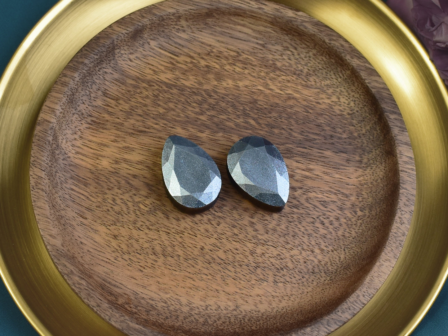 Fasetowane plugi do uszu 25mm | łezki | Para Spirit Of Copper