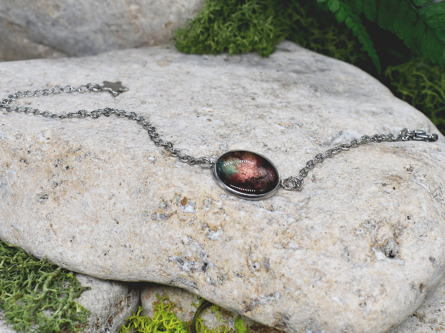 Pulsera de acero con vidrio pintado cósmico