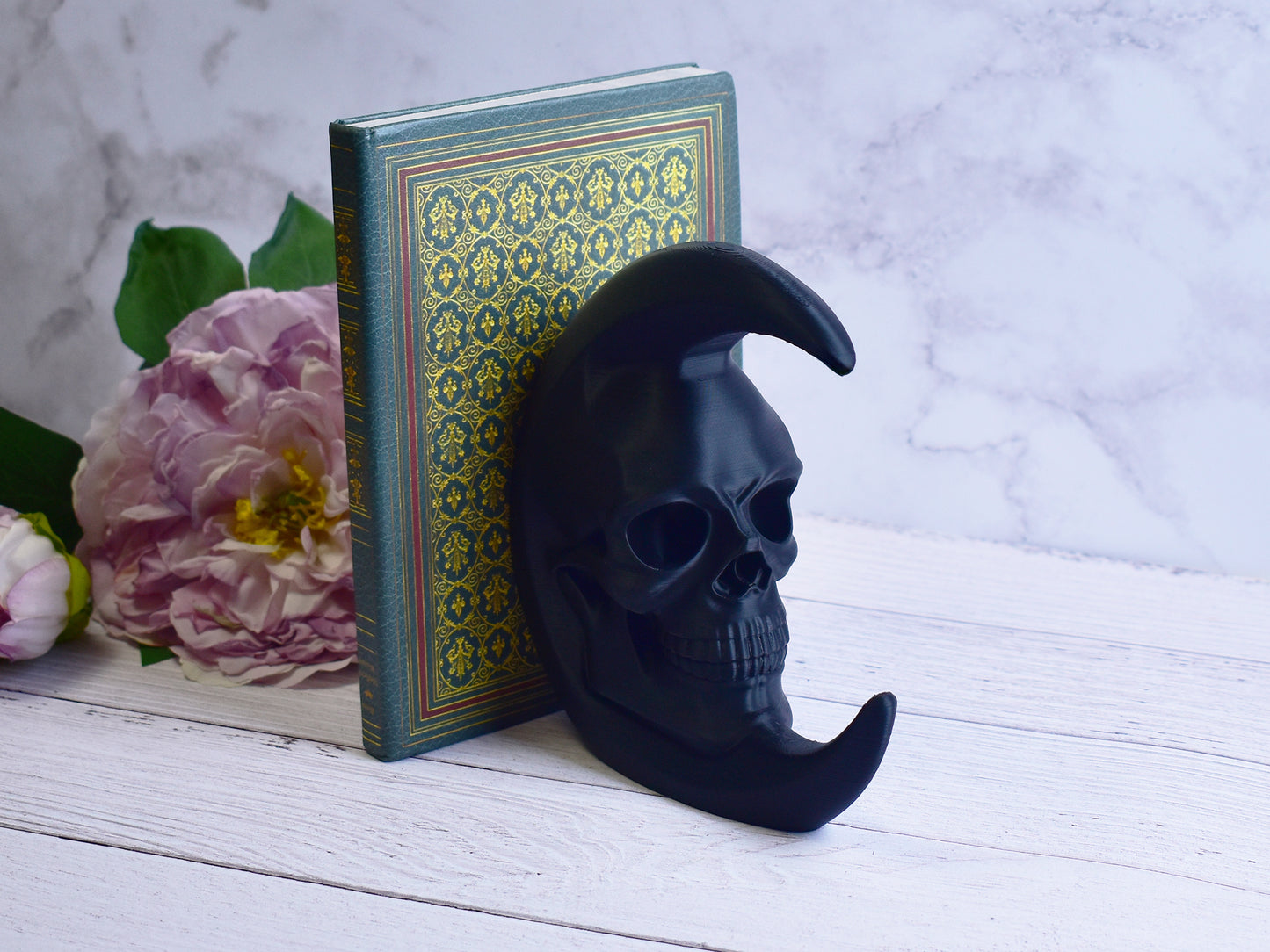 Skull Moon Bookend – Gothic Bookshelf Decor