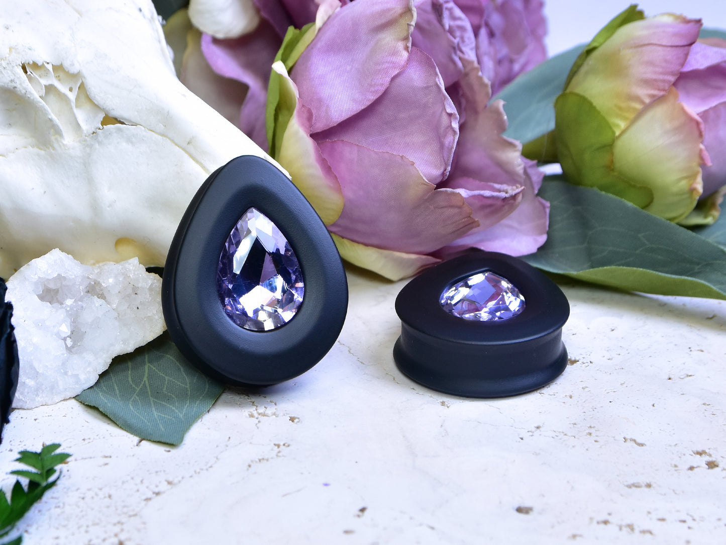Teardrop Ear Plugs with Glass Crystal - Violet