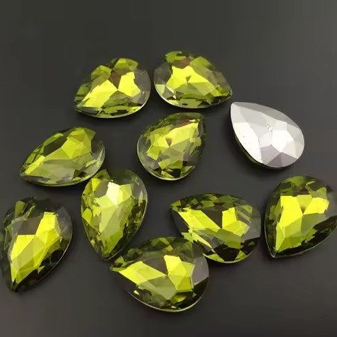 Teardrop Ear Plugs with Glass Crystal - Olive