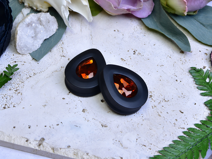 Teardrop Ear Plugs with Glass Crystal - Red Coffee