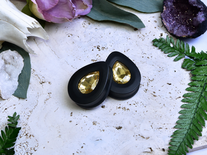 Teardrop Ear Plugs with Glass Crystal - Light Coffee