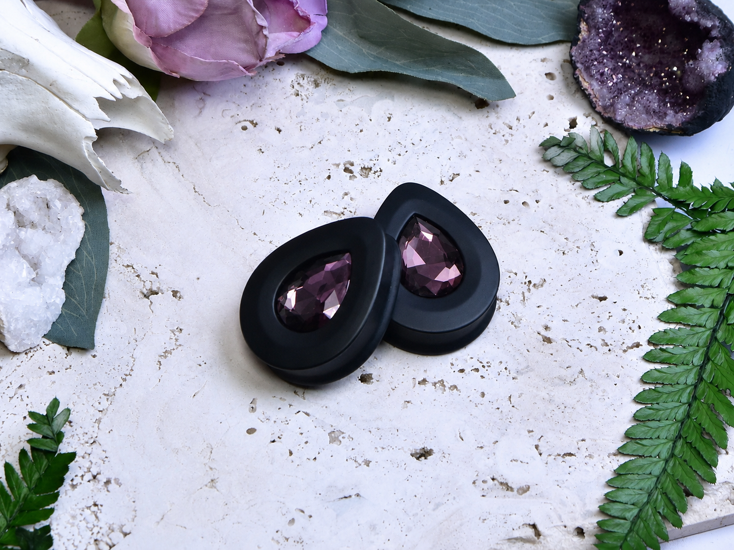 Teardrop Ear Plugs with Glass Crystal - Burgundy