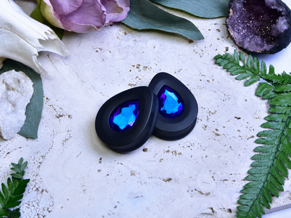 Teardrop Ear Plugs with Glass Crystal - Bermuda Blue