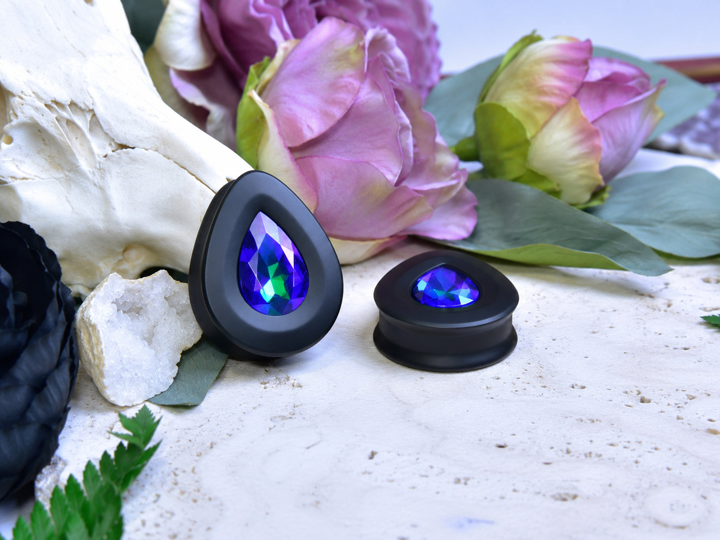 Teardrop Ear Plugs with Glass Crystal - Sapphire AB