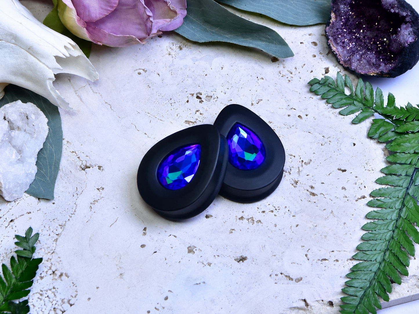 Teardrop Ear Plugs with Glass Crystal - Sapphire AB