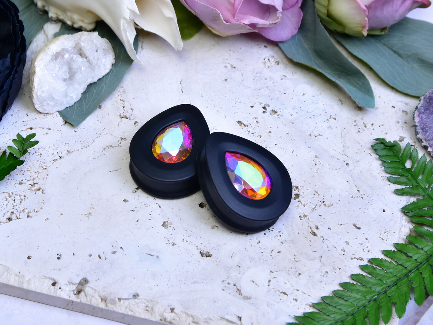 Teardrop Ear Plugs with Glass Crystal - Topaz AB