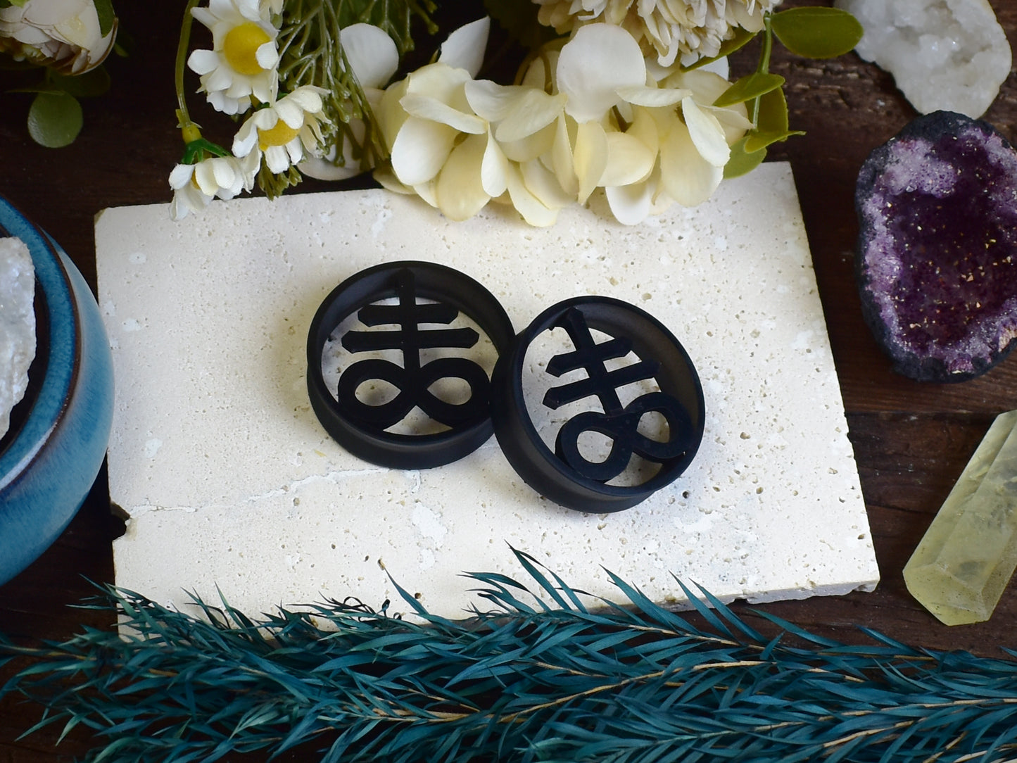 Ohrtunnel mit Leviathan-Kreuz | 14 Farben