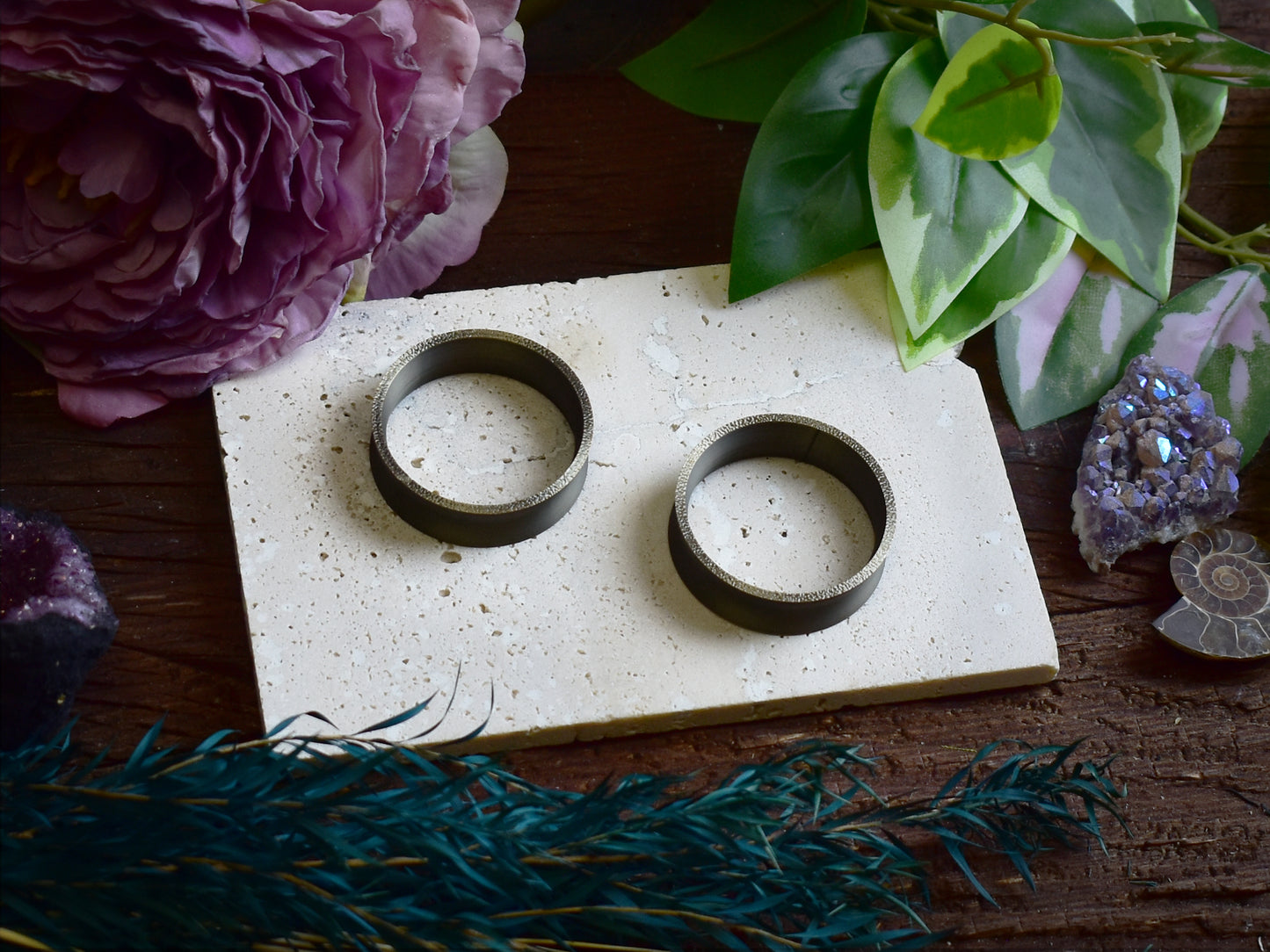 Túneles para orejas 10-100mm | Bronce