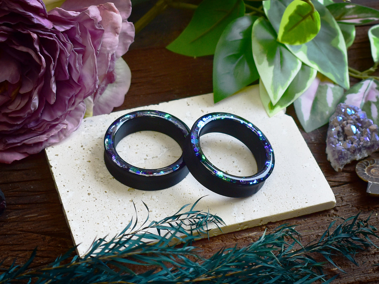 Tunele do uszu Donut 20–100mm z Holograficznym Brokatem