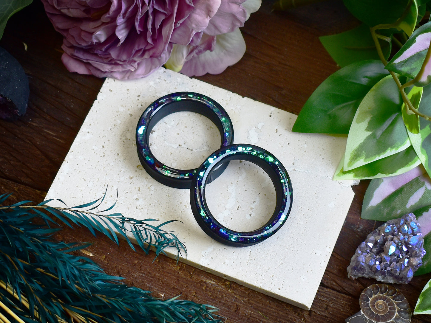 Tunele do uszu Donut 20–100mm z Holograficznym Brokatem