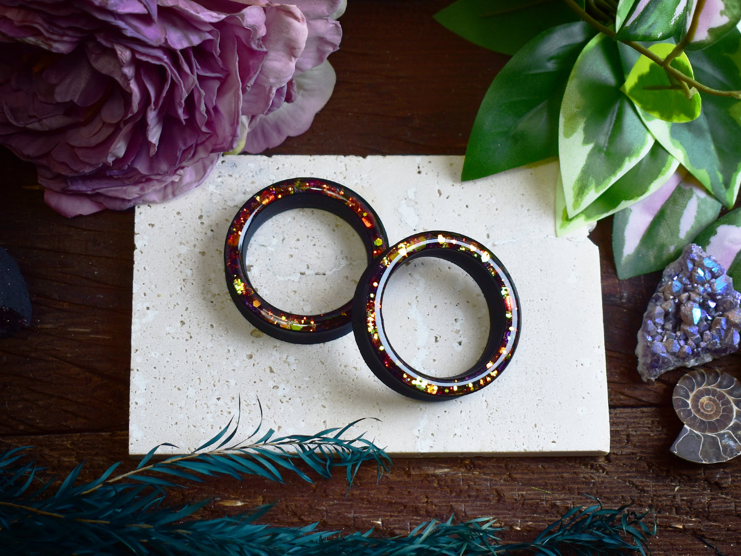 Túneles de oreja Donut 20–100mm con Purpurina Holográfica