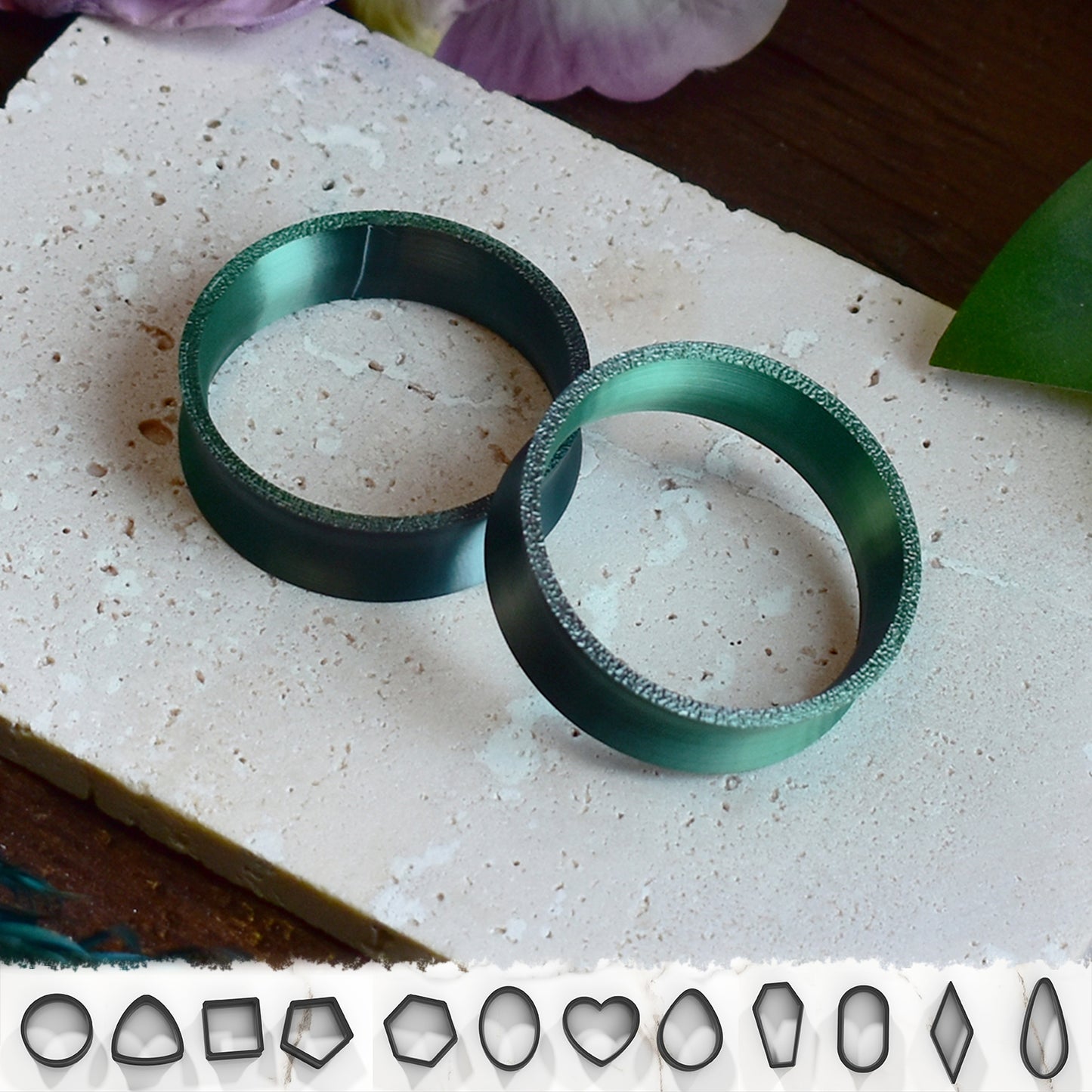 Ear tunnels 10-100mm | Black-Green | 12 Shapes