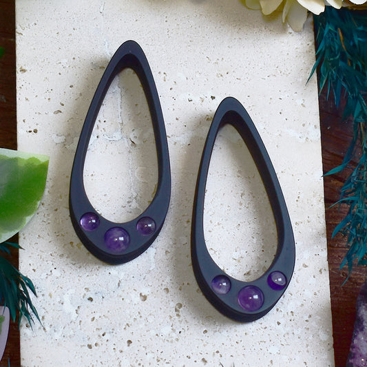 Long Teardrop Ear Plugs 25-100mm with Amethyst