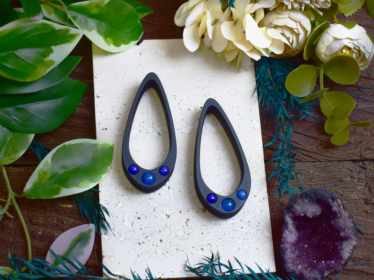 Long Teardrop Ear Plugs 25-100mm with Blue Jade