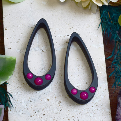 Long Teardrop Ear Plugs 25-100mm with Dark Pink Jade