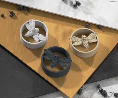 Ear Tunnels with Death’s-head Hawkmoth | 14 Colors