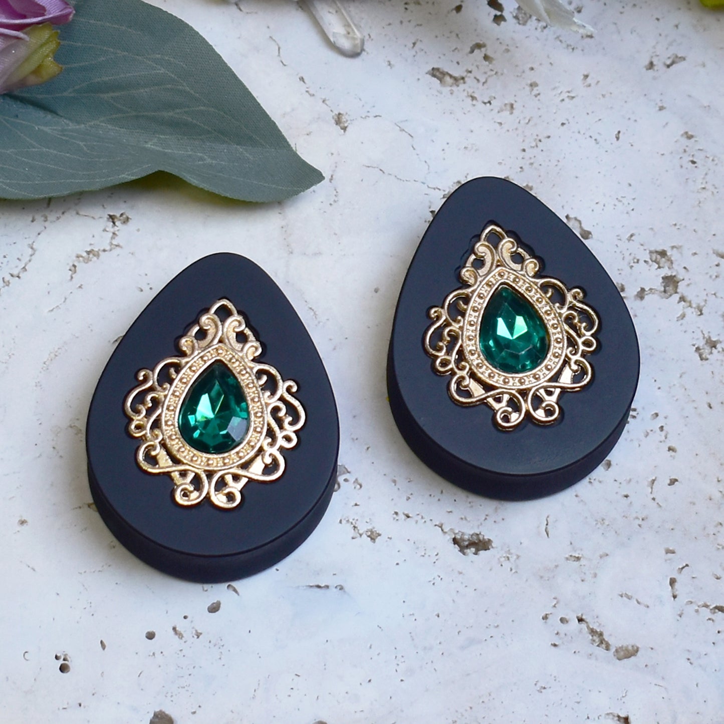Teardrop Ear Plugs 34-60mm with Emerald Crystal & Gold Victorian Decoration