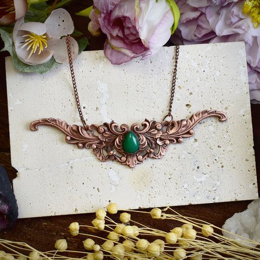 Baroque Style Copper Necklace with Green Jade