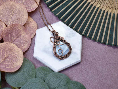 Miedziany Wisiorek Wire-Wrapping z Opalem Owyhee