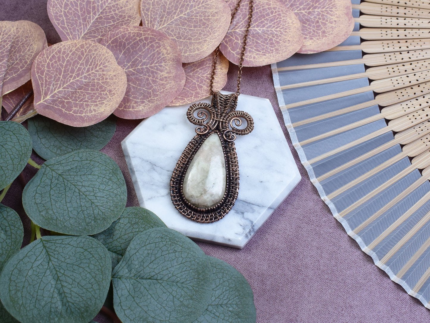 Miedziany Wisiorek Wire Wrapping z Aqua Serafinitem