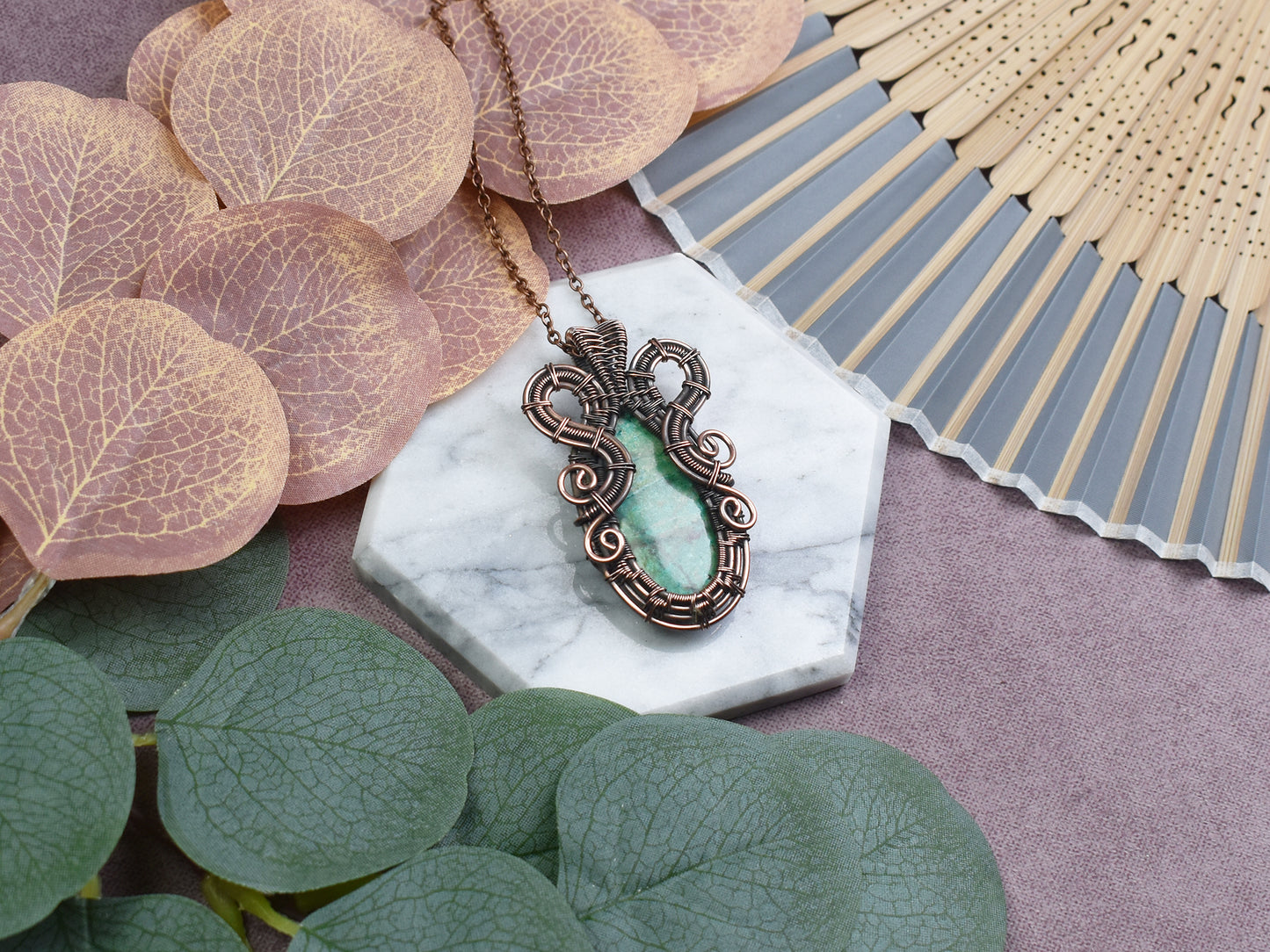 Miedziany Wisiorek Wire Wrapping z Shattuckitem