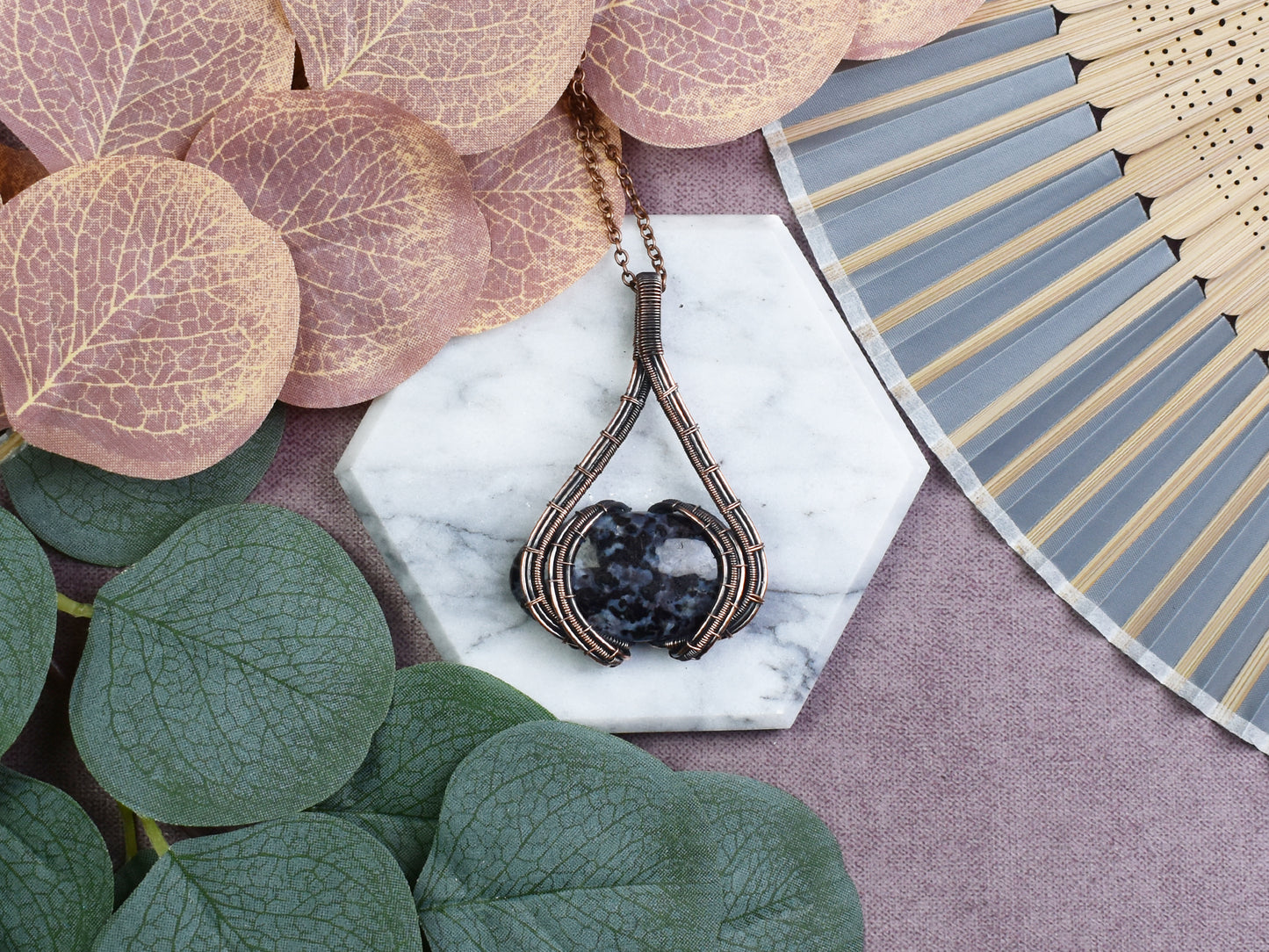 Miedziany Wisiorek Wire Wrapping z Jaspisem Garbo