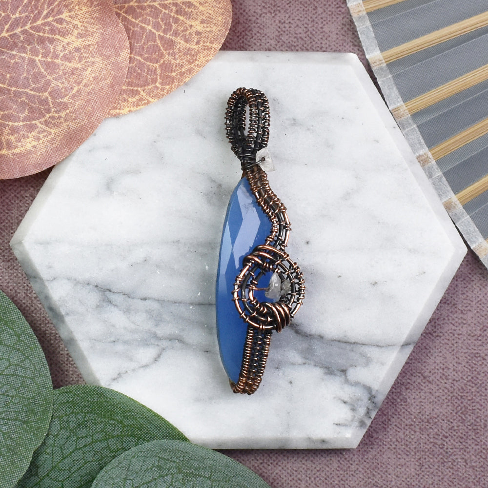 Miedziany Wisiorek Wire-Wrapping z Chalcedonem