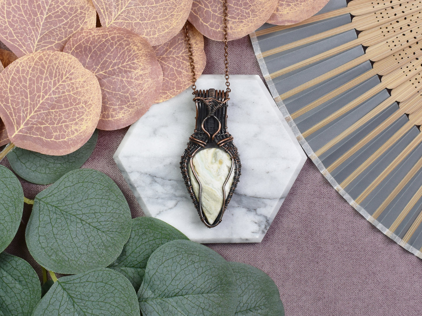 Miedziany Wisiorek Wire-Wrapping z Jaspisem Larsonite