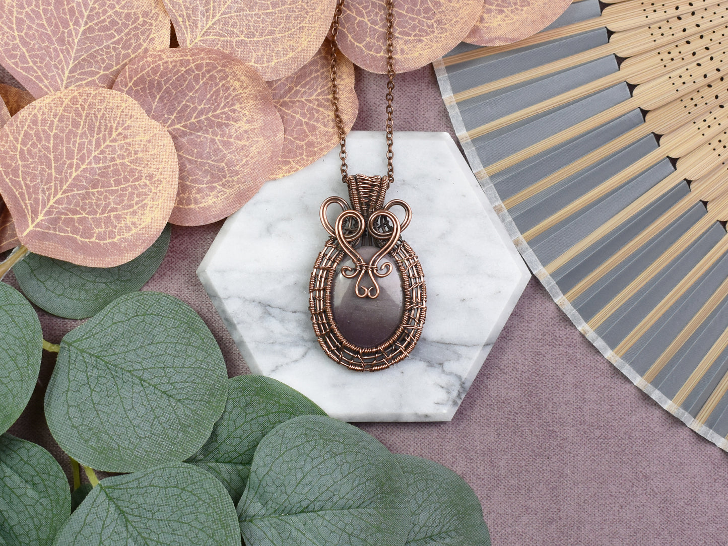 Miedziany Wisiorek Wire Wrapping z Mookaitem