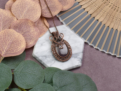 Miedziany Wisiorek Wire Wrapping z Mookaitem