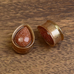 Złote plugi do uszu 19mm z piaskiem pustyni | Łezki | Para Spirit Of Copper