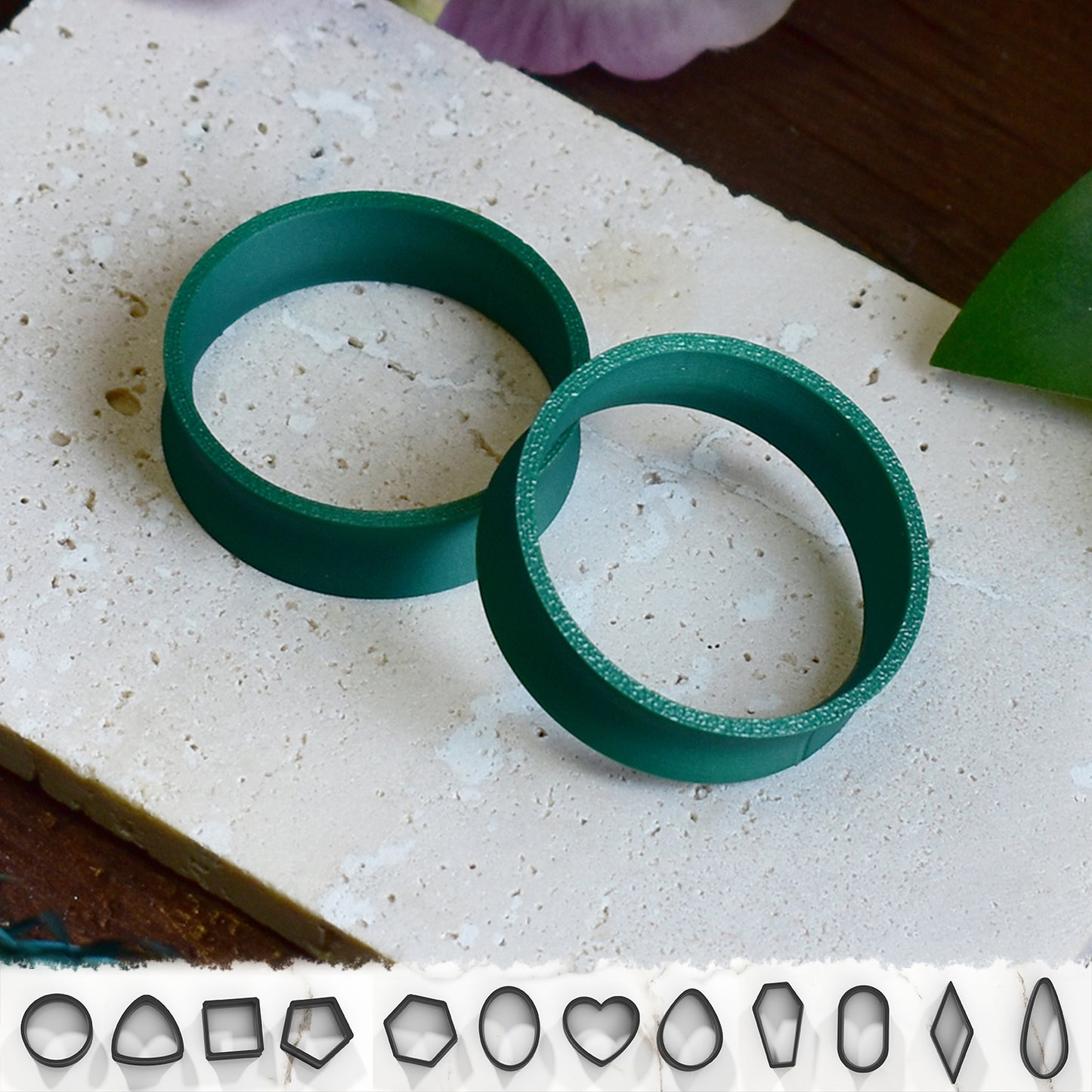 Ear tunnels 10-100mm | Emerald Green | 12 Shapes