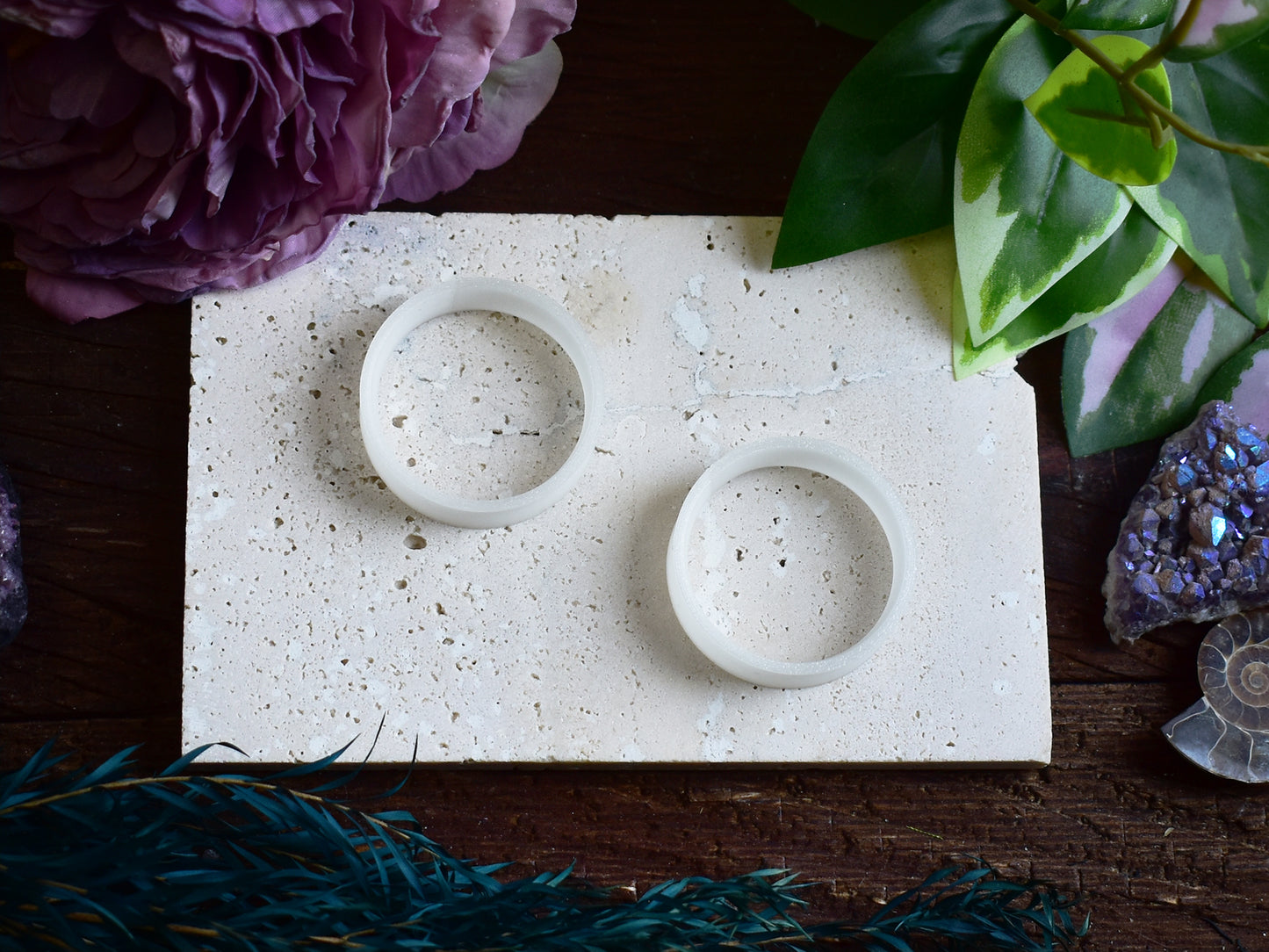 Tunele do uszu 10-100mm | Transparentne białe