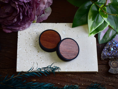 Túneles de oreja 10–100 mm con Relleno de Madera | Caoba Oscuro