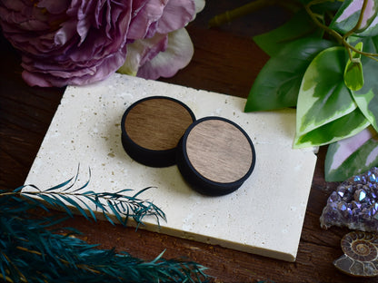 Túneles de oreja 10–100 mm con Relleno de Madera | Nogal